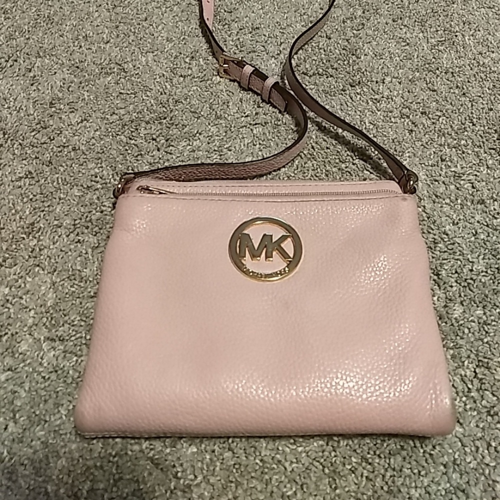 Michael Kors crossbody purse